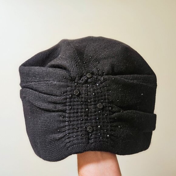 Chic Black Beaded Women\'s Hat